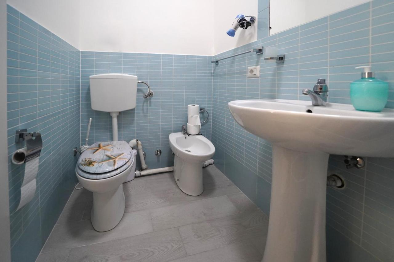 Florinda B&B Napoli Bagian luar foto