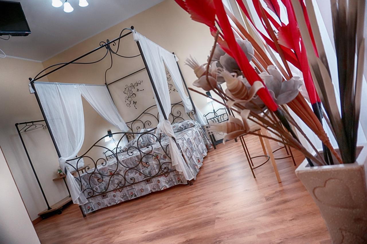 Florinda B&B Napoli Bagian luar foto